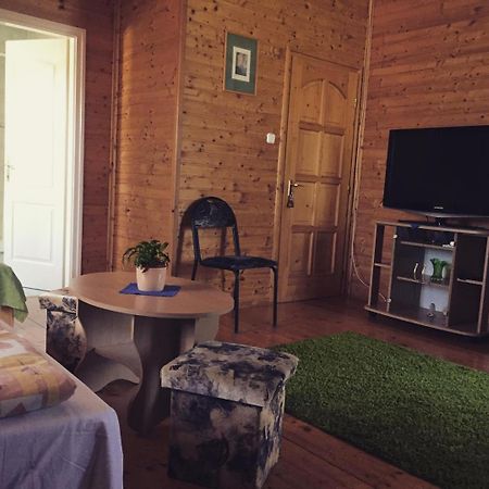 Hotel Hubertus Vendeghaz Parád Exteriér fotografie